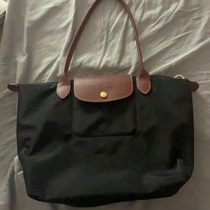 LIKE NEW “medium” longchamp bag